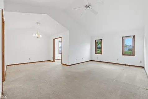735 Cottage Lane Greenwood IN 46143