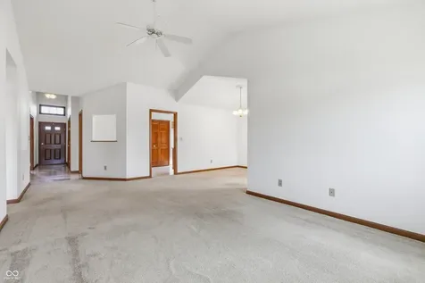 735 Cottage Lane Greenwood IN 46143