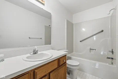 735 Cottage Lane Greenwood IN 46143