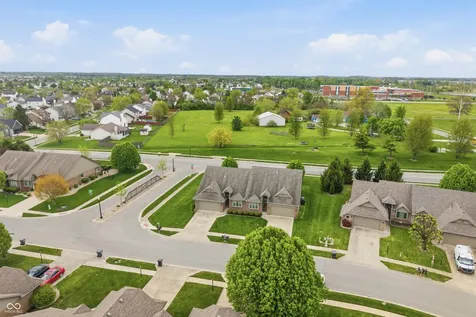 735 Cottage Lane Greenwood IN 46143