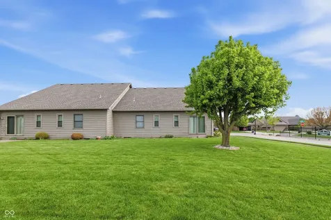 735 Cottage Lane Greenwood IN 46143