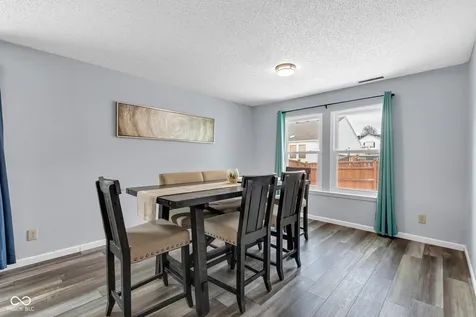 10255 Lothbury Circle Fishers IN 46037