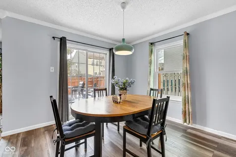 10255 Lothbury Circle Fishers IN 46037