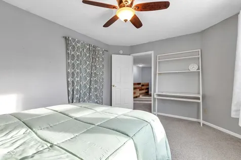 10255 Lothbury Circle Fishers IN 46037