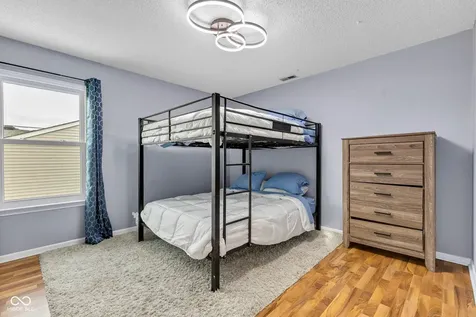 10255 Lothbury Circle Fishers IN 46037