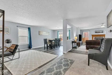 10255 Lothbury Circle Fishers IN 46037