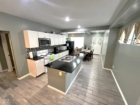 923 Haugh Street Indianapolis IN 46222