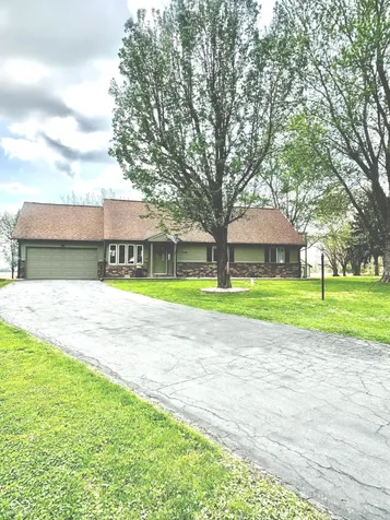 3045 Bridlewood Trail Danville IN 46122