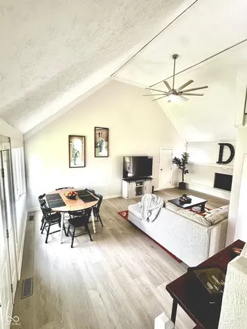 3045 Bridlewood Trail Danville IN 46122
