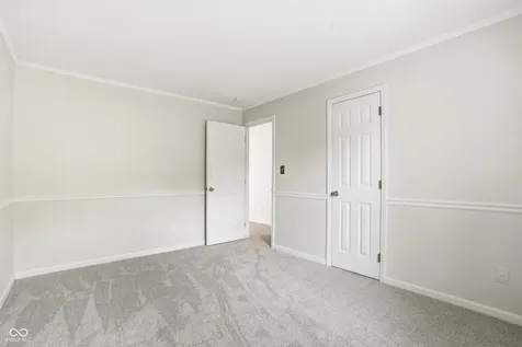 9652 Pine Ridge East Drive Fishers IN 46038