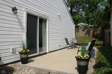 9652 Pine Ridge East Drive Fishers IN 46038