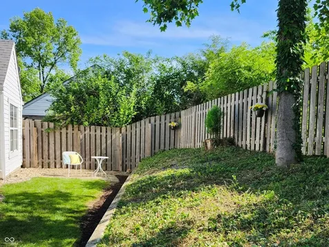 9652 Pine Ridge East Drive Fishers IN 46038