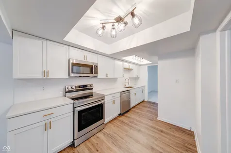 4261 Foxglove Trace Indianapolis IN 46237