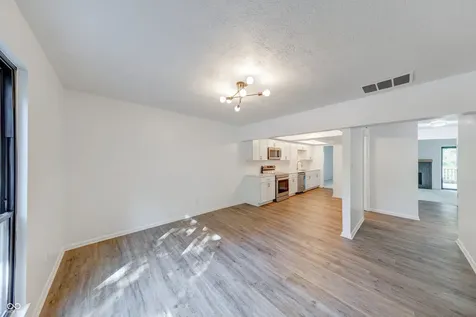 4261 Foxglove Trace Indianapolis IN 46237