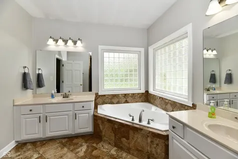 1708 Woodcroft Court Greenwood IN 46143