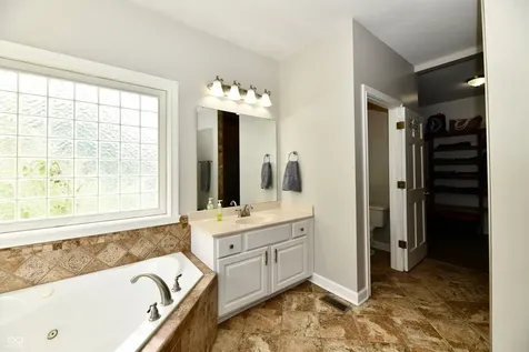 1708 Woodcroft Court Greenwood IN 46143