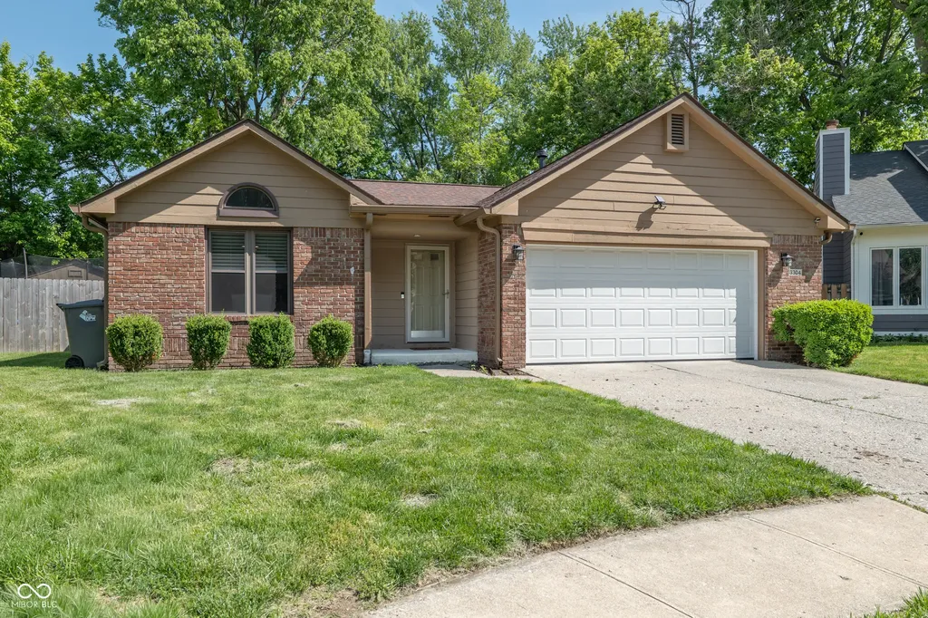 3304 Fox Orchard Circle Indianapolis IN 46214