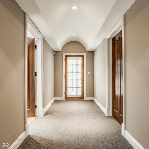 110 Bow Lane Indianapolis IN 46220