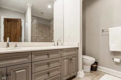 110 Bow Lane Indianapolis IN 46220