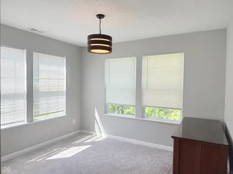8332 Welder Place Indianapolis IN 46237