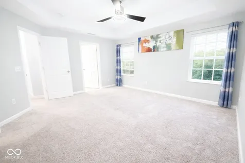 8332 Welder Place Indianapolis IN 46237