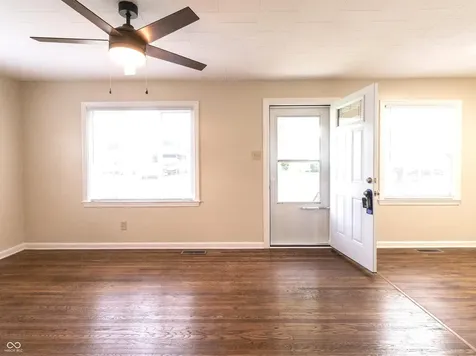 5438 E 20th Street Indianapolis IN 46218