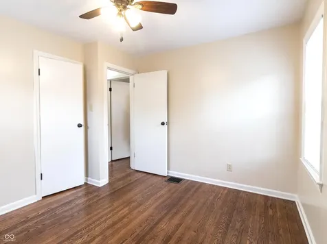 5438 E 20th Street Indianapolis IN 46218