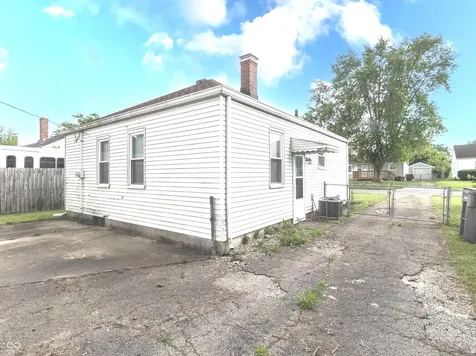 5438 E 20th Street Indianapolis IN 46218