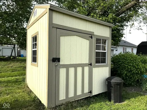313 E 5th Street Seymour IN 47274