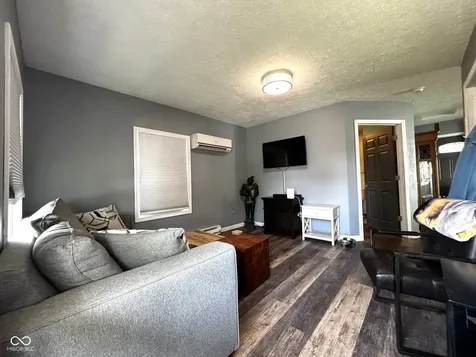 313 E 5th Street Seymour IN 47274