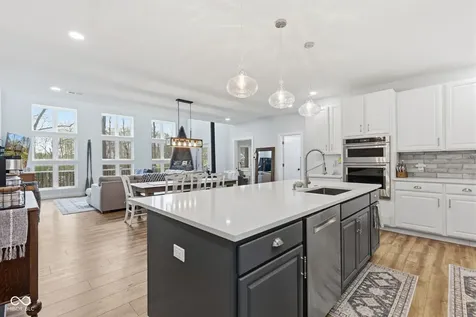 8446 E Parkview Drive Rockville IN 47872