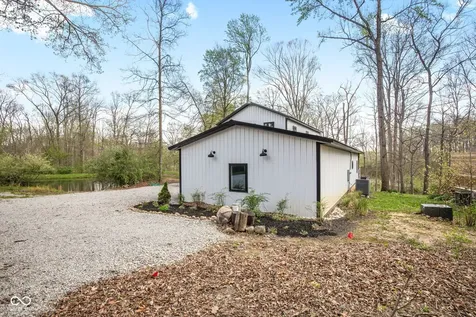 8446 E Parkview Drive Rockville IN 47872
