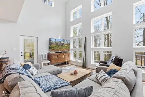 8446 E Parkview Drive Rockville IN 47872