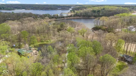 8446 E Parkview Drive Rockville IN 47872
