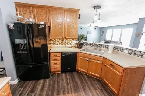 8005 Stoney Bend Court Indianapolis IN 46259