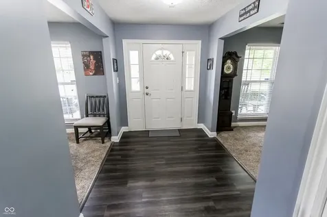 8005 Stoney Bend Court Indianapolis IN 46259
