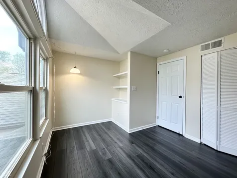 7975 Glen View Drive Indianapolis IN 46236
