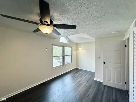 7975 Glen View Drive Indianapolis IN 46236