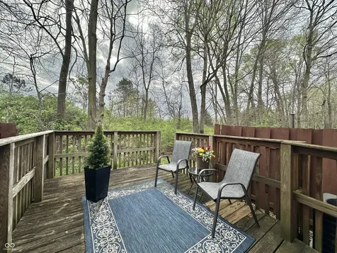 7975 Glen View Drive Indianapolis IN 46236