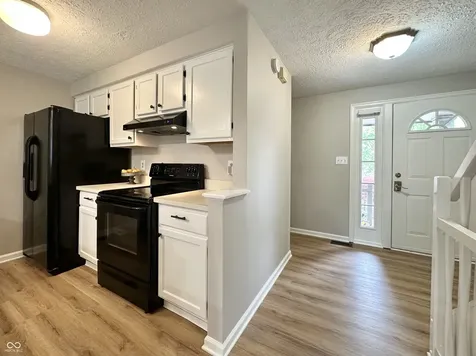 7975 Glen View Drive Indianapolis IN 46236
