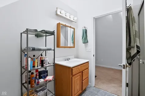 1515 E 69th Street Indianapolis IN 46220