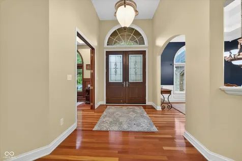 14555 Geist Ridge Drive Fishers IN 46040
