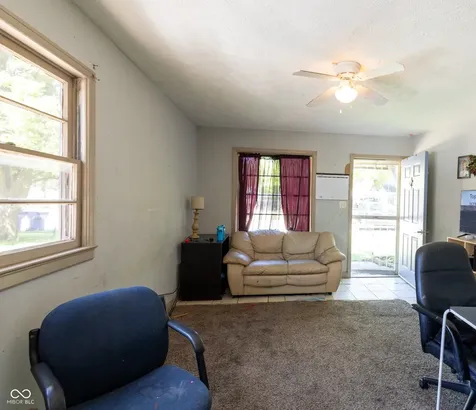 8217 E 48th Street Indianapolis IN 46226