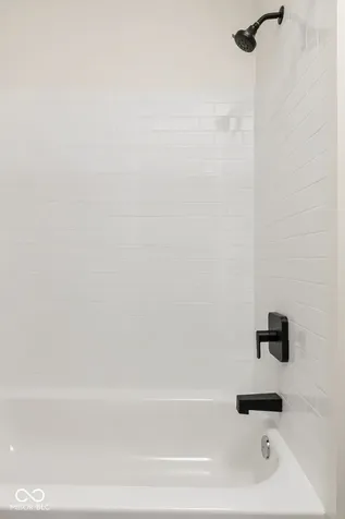 4062 Rookwood Avenue Indianapolis IN 46208