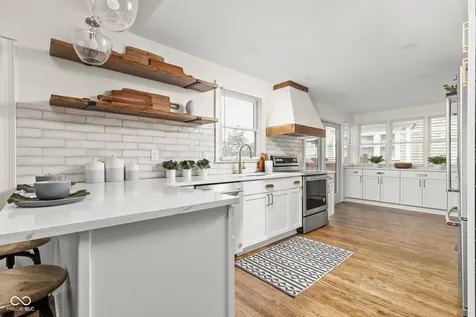 4062 Rookwood Avenue Indianapolis IN 46208