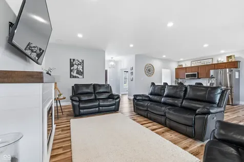 4518 N Wickfield Drive Muncie IN 47304