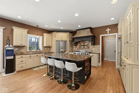13062 Callaway Court Fishers IN 46037