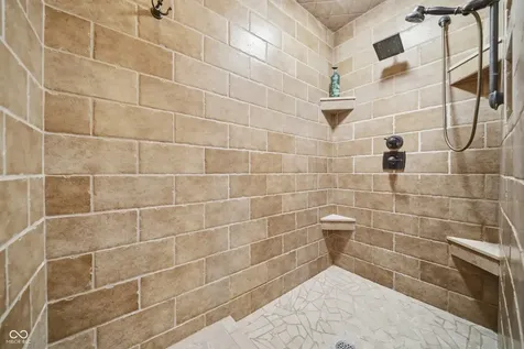 13062 Callaway Court Fishers IN 46037