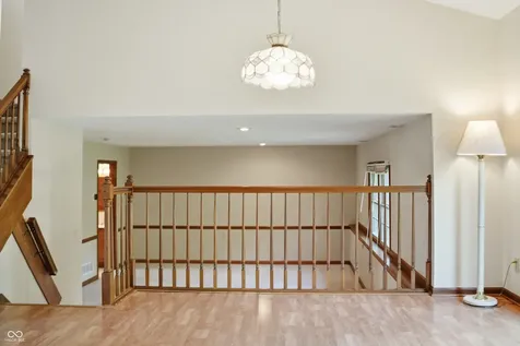 8768 Meadowridge Lane Indianapolis IN 46217