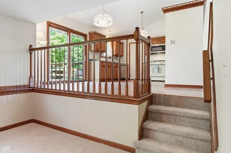 8768 Meadowridge Lane Indianapolis IN 46217